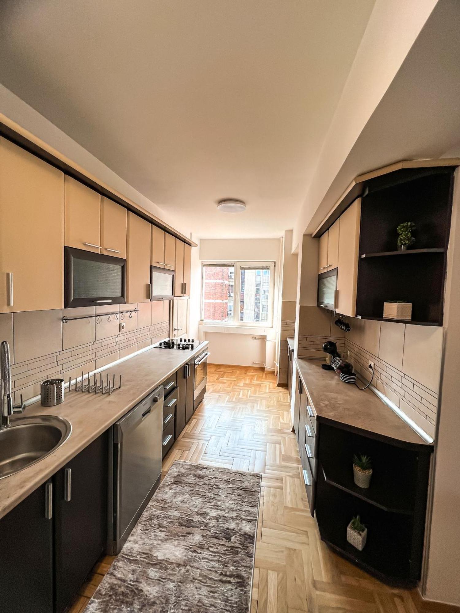 Centre Luxury Apartment سكوبجي المظهر الخارجي الصورة