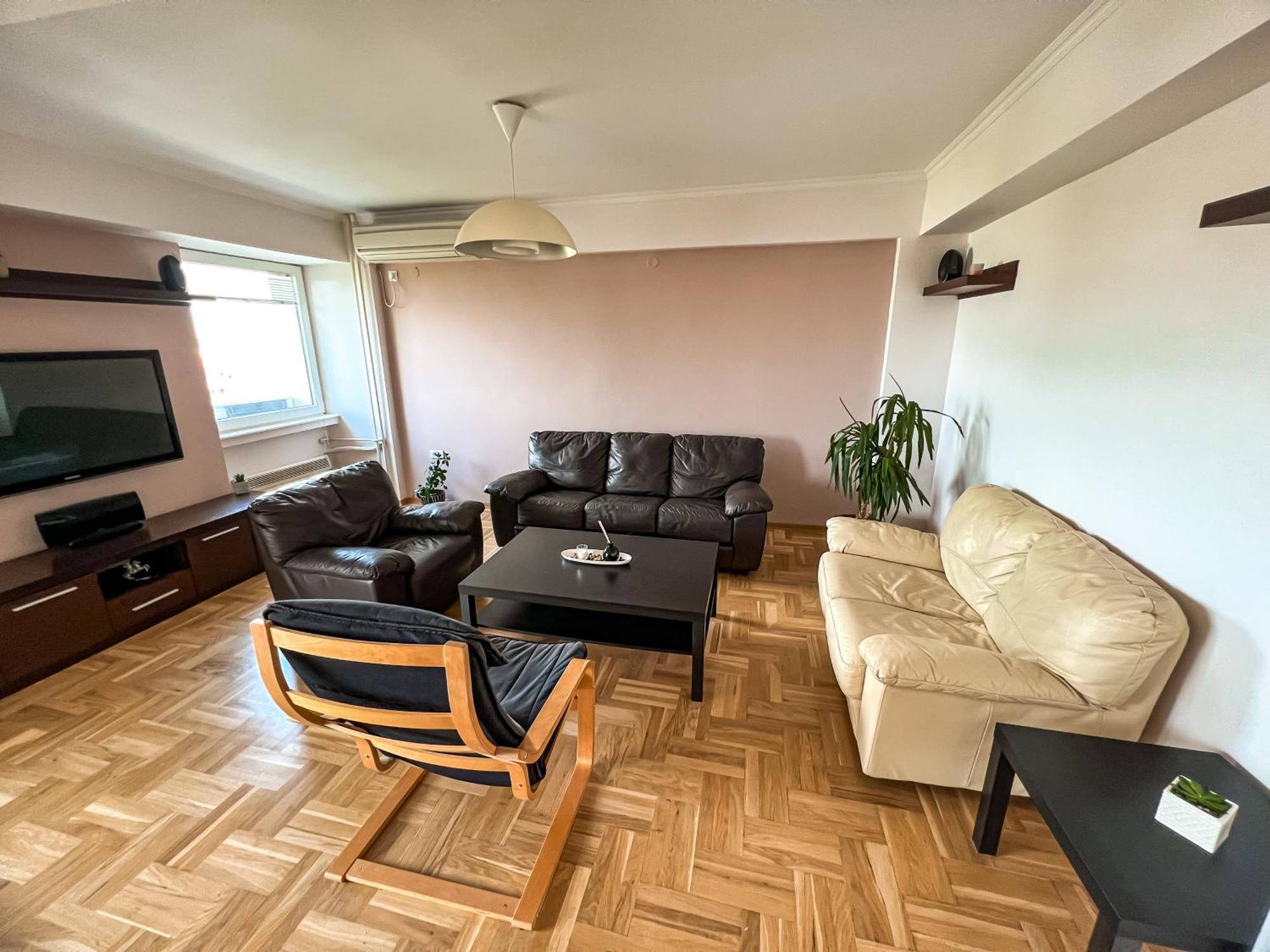 Centre Luxury Apartment سكوبجي المظهر الخارجي الصورة